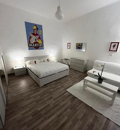 Appartamento Scaramanzia Naples Extérieur photo