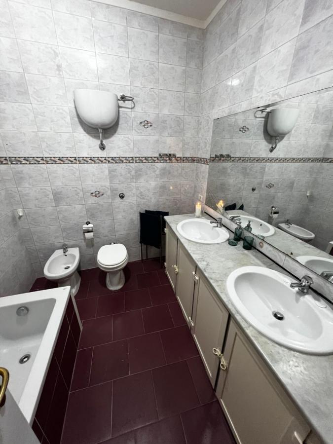 Appartamento Scaramanzia Naples Extérieur photo
